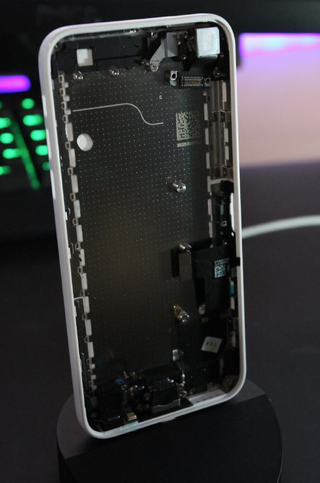 Illustration for article titled My iPhone 5C Housing Photos